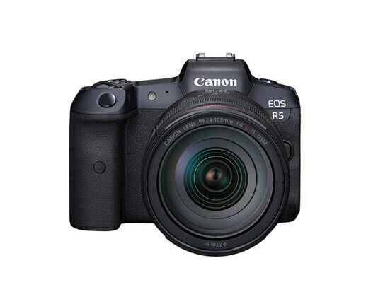 Canon EOS R5 + RF 24-105mm F4L IS USM - 3 Jahre Premium-Garantie - 500 CHF Canon Winter Cashback