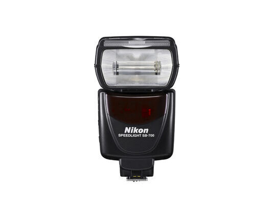 Nikon SB-700 - 3 Jahre CH Garantie